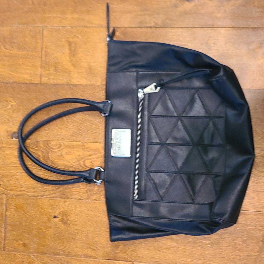 Nicole Miller purse